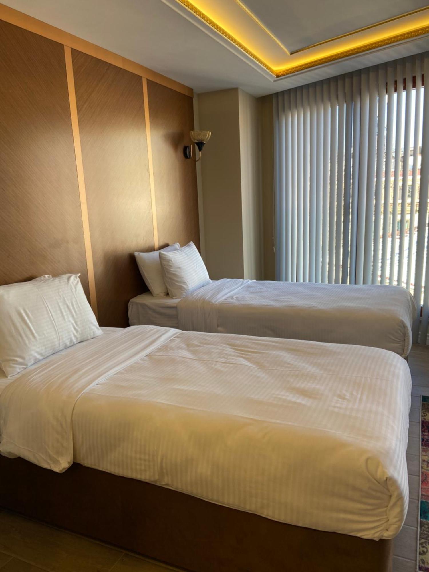 Istanbul Town Hotel Luaran gambar